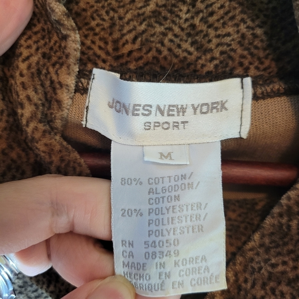 ❤️ 3 For $35 vintage Jones New York cheetah leopard print velour turtleneck - Picture 4 of 4